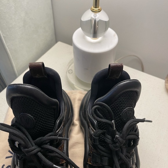 LV snikers - Picture 2 of 4